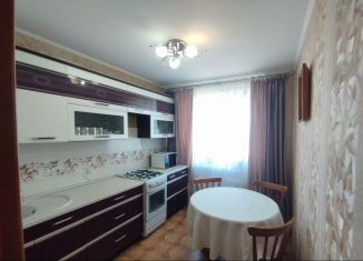 Продажа 3-ком. квартиры, 64.7 м2, Оренбург, улица Терешковой, 10/6, Центральный район