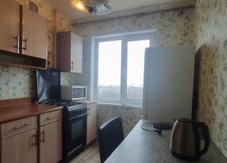 Сдам в аренду 1-комнатную квартиру, 30 м2, Мурманск, улица Героев Рыбачьего, 11