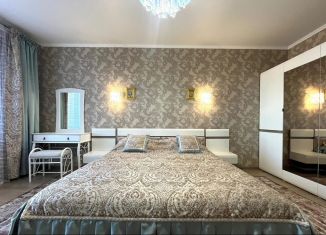 Трехкомнатная квартира в аренду, 120 м2, Калининград, Шахматная улица, 4В, Ленинградский район
