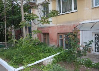 Продам двухкомнатную квартиру, 42 м2, Симферополь, улица Гагарина, 20