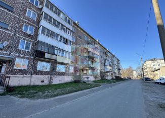 Продаю 3-ком. квартиру, 61.5 м2, Архангельская область, Штурманская улица, 4