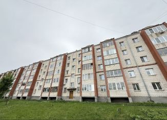 Продаю 2-ком. квартиру, 50.9 м2, Челябинская область, улица Мира, 9
