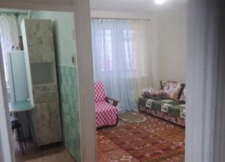 Сдается в аренду однокомнатная квартира, 32 м2, Челябинск, улица Курчатова, 12А, Советский район