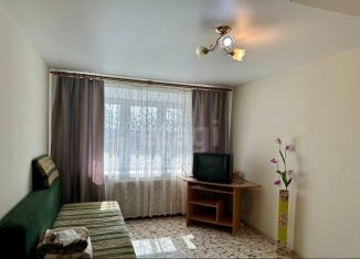 Продаю 1-ком. квартиру, 32.5 м2, Нижняя Тура, улица Скорынина, 6