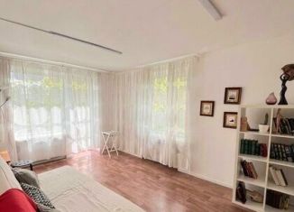 Сдается 2-комнатная квартира, 40.9 м2, Москва, Нагорная улица, 38к2, ЮЗАО