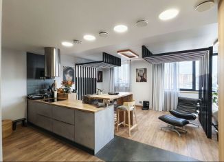 Трехкомнатная квартира на продажу, 112 м2, Тюмень, улица Газовиков, 79, ЖК Европейский Берег