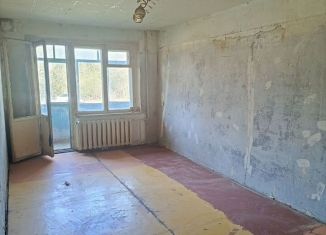 Продам 2-ком. квартиру, 51 м2, Новомосковск, Парковая улица, 16