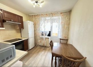 Продаю 1-ком. квартиру, 35.6 м2, Екатеринбург, Кунарская улица, 20, метро Уральская