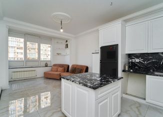 Продаю 3-комнатную квартиру, 106 м2, Краснодар, улица Архитектора Петина, 14, ЖК Екатеринодар