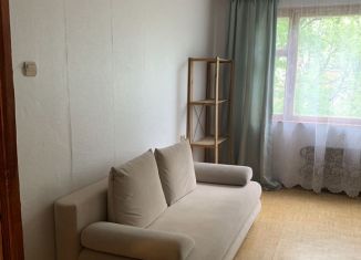 Сдача в аренду 1-ком. квартиры, 40 м2, Москва, Тихвинская улица, 12, метро Менделеевская
