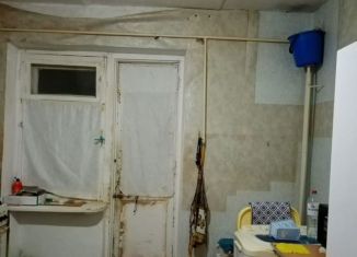 Продаю 2-комнатную квартиру, 45 м2, Калмыкия, 1-й микрорайон, 16