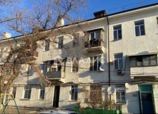 Продажа 3-ком. квартиры, 54 м2, Новороссийск, улица Михайлова, 1