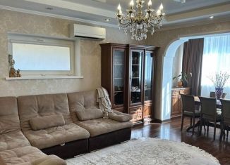 Трехкомнатная квартира на продажу, 80 м2, посёлок городского типа Дагомыс, Батумское шоссе, 67Б