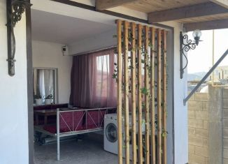 Сдаю дом, 90 м2, Судак, Восточное шоссе, 58