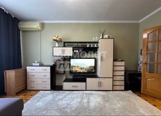 Сдам в аренду 3-комнатную квартиру, 65.6 м2, Кропоткин, улица Гоголя, 196