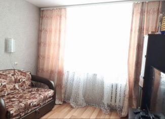 Продается трехкомнатная квартира, 59.3 м2, Тихвин, 6-й микрорайон, 1