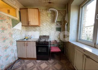 Продается 4-ком. квартира, 60 м2, Новомосковск, Шахтёрская улица, 20