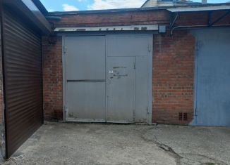 Продаю гараж, 30 м2, Таганрог, Петровская улица, 38А