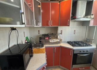 Продаю однокомнатную квартиру, 33 м2, Феодосия, улица Куйбышева, 2