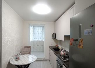 Продажа трехкомнатной квартиры, 64.6 м2, Нурлат, Ленинградская улица, 2А