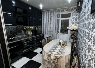 Сдается 1-ком. квартира, 50 м2, Краснодар, улица имени 40-летия Победы, 115, микрорайон Восточно-Кругликовский