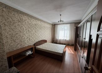 Аренда трехкомнатной квартиры, 77 м2, Тамбов, Советская улица, 178