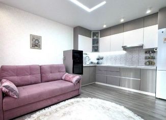 Продаю 2-ком. квартиру, 46 м2, Екатеринбург, Новосинарский бульвар, 5, Октябрьский район
