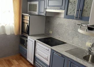 Продаю 2-ком. квартиру, 53.3 м2, Мурманск, Ледокольный проезд, 9