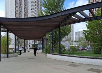 Сдается 1-комнатная квартира, 40 м2, Москва, Библиотечная улица, 27, ЦАО