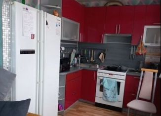 Сдам в аренду 3-ком. квартиру, 60 м2, Мурманская область, улица Кривошеева, 2