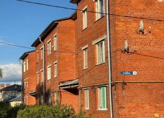 Продаю 2-комнатную квартиру, 47.6 м2, Тульская область, Садовая улица, 14