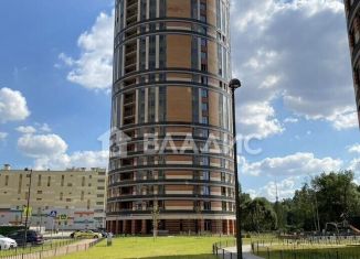 Продам 2-ком. квартиру, 64.1 м2, Санкт-Петербург, Коломяжский проспект, 5к1, муниципальный округ Комендантский Аэродром
