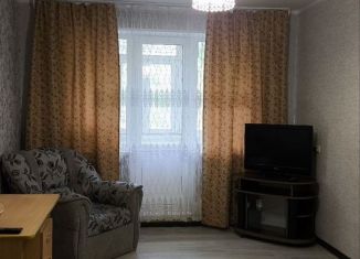 Сдам в аренду однокомнатную квартиру, 33 м2, Челябинск, Южная улица, 4Б, Центральный район