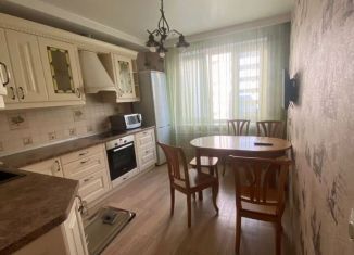 Сдаю 2-комнатную квартиру, 63 м2, Санкт-Петербург, Байконурская улица, 26, метро Пионерская