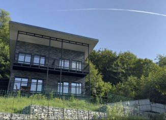 Продаю дом, 170 м2, село Пластунка, улица Леселидзе, 53Б