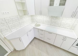 Продам 1-ком. квартиру, 42.5 м2, Краснодар, Садовая улица, 161/2к1, ЖК Три Богатыря