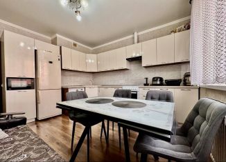 Продаю 2-ком. квартиру, 58.7 м2, Краснодар, Восточно-Кругликовская улица, 30, микрорайон Панорама