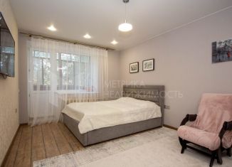 Продается однокомнатная квартира, 33 м2, Тюмень, улица Шишкова, 82А, Центральный округ