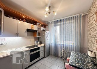Продам 2-комнатную квартиру, 52.6 м2, Москва, метро Минская, Веерная улица, 32к1