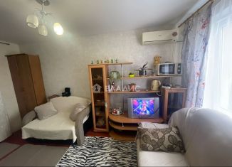 Продаю комнату, 11.8 м2, Краснодарский край, улица Куникова, 92
