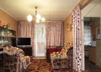 Продажа 3-комнатной квартиры, 60.7 м2, Чувашия, улица Пирогова, 8