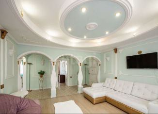 Продаю трехкомнатную квартиру, 65.3 м2, Новосибирск, улица Селезнёва, 50, Центральный район