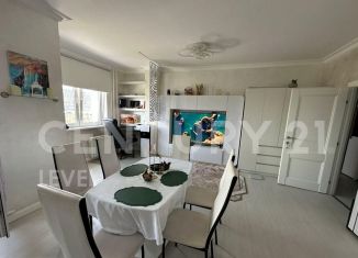 3-комнатная квартира в аренду, 72 м2, Москва, проспект Вернадского, 10к2