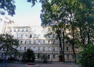 3-комнатная квартира на продажу, 72.3 м2, Санкт-Петербург, улица Чапаева, 11/4, Петроградский район