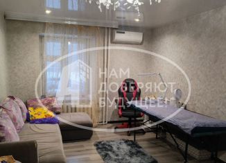 Продам 2-ком. квартиру, 49.5 м2, Чайковский, улица Декабристов, 5/3