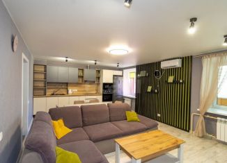 Продажа 3-ком. квартиры, 75.7 м2, Тюмень, Центральный округ, Солнечный проезд, 8к2