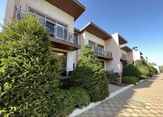 Продажа двухкомнатной квартиры, 45 м2, Таганрог, улица Адмирала Крюйса, 28А