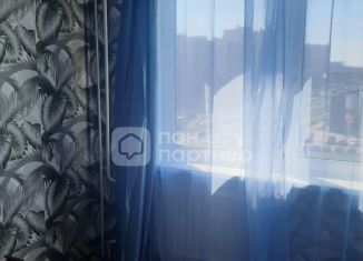 Продам 3-ком. квартиру, 69 м2, Санкт-Петербург, проспект Наставников, 21, Красногвардейский район