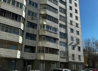 Продам 3-ком. квартиру, 90.6 м2, Екатеринбург, метро Проспект Космонавтов, улица Красных Командиров, 32
