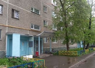 Продаю трехкомнатную квартиру, 57 м2, Екатеринбург, улица Пехотинцев, 11, Железнодорожный район